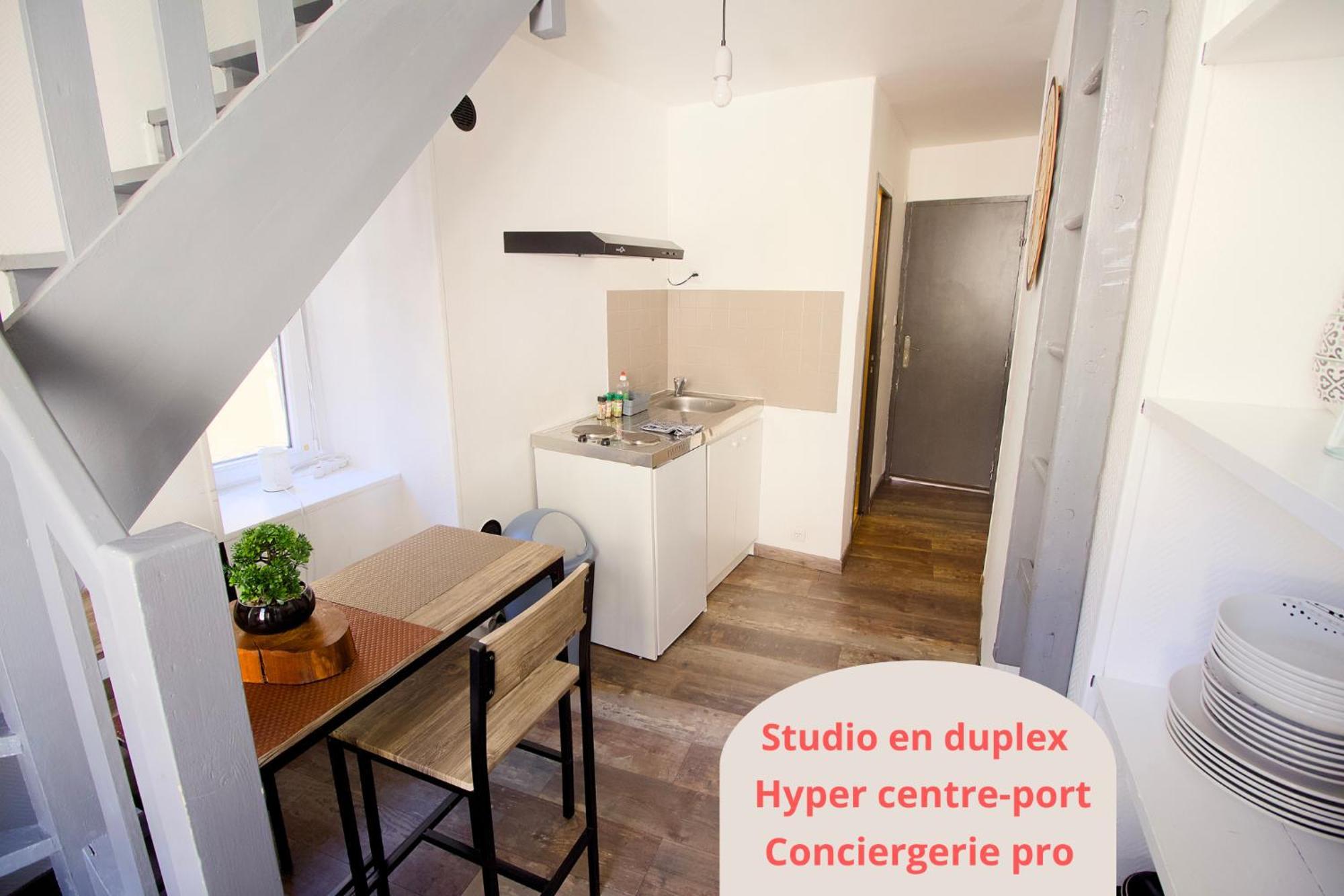 Petit Duplex Lumineux, Hyper Centre A 2 Pas Du Port, Intendance Luxury Host Cherbourg-en-Cotentin Eksteriør bilde