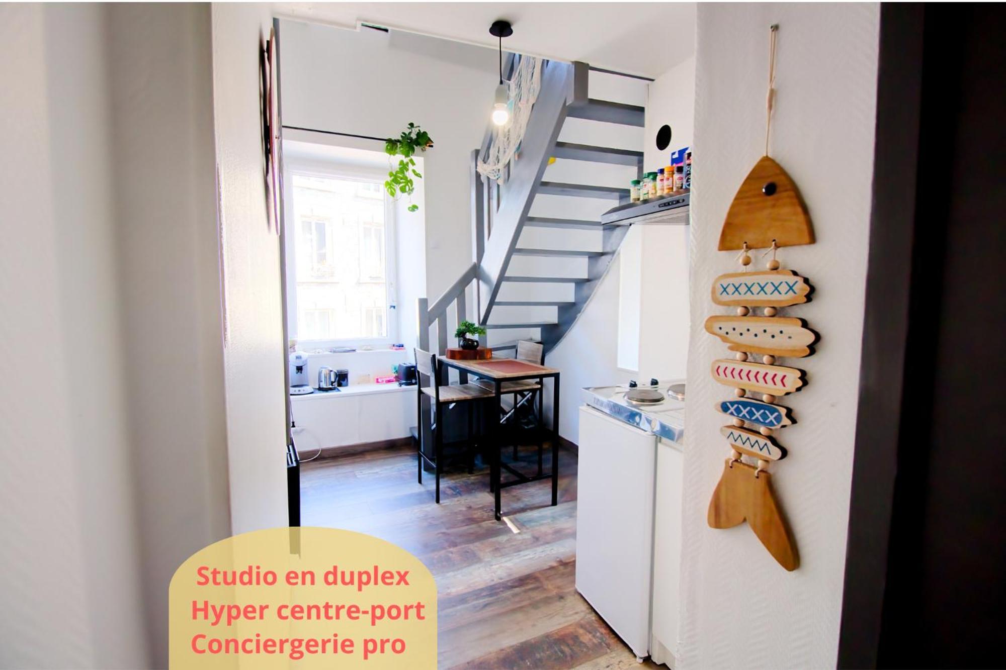 Petit Duplex Lumineux, Hyper Centre A 2 Pas Du Port, Intendance Luxury Host Cherbourg-en-Cotentin Eksteriør bilde